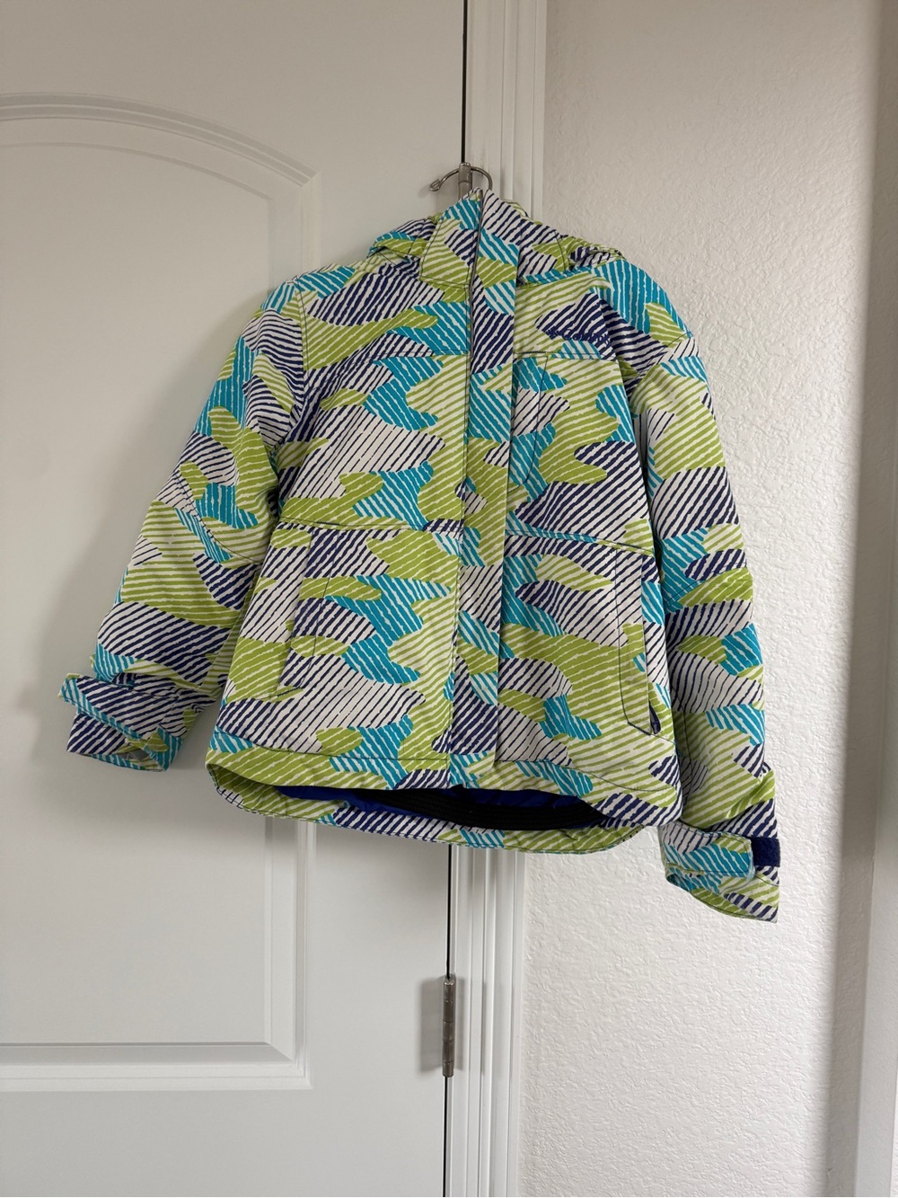 Kids Green & Blue Patterned ski snow Jacket